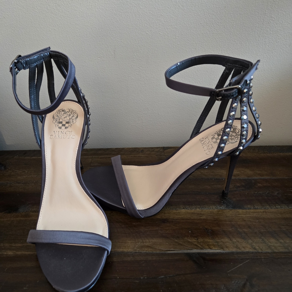 NWOT Vince Camuto Dark Grey Studded Heels